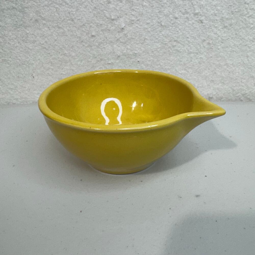 VTG McCoy Stoneware Vibrant Yellow Glaze Ceramic Spout Bowl Small Batter Bowl